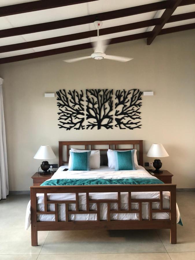 Driftwood Villa Pamunugama Екстер'єр фото